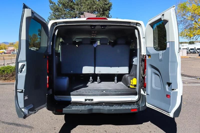 2015 Ford Transit Passenger Van - Image 4