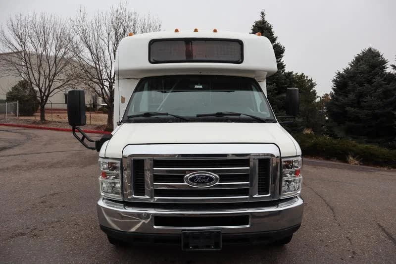 2015 Elkhart Coach ECII Shuttle Bus - Image 2