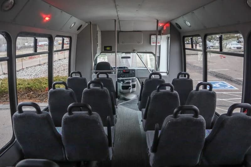2015 Elkhart Coach ECII Shuttle Bus - Image 9
