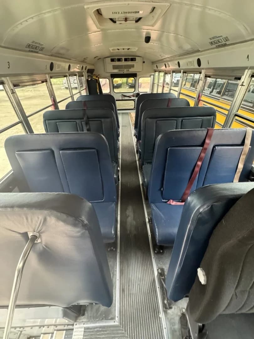 2015 Blue Bird Vision School Bus - Image 5