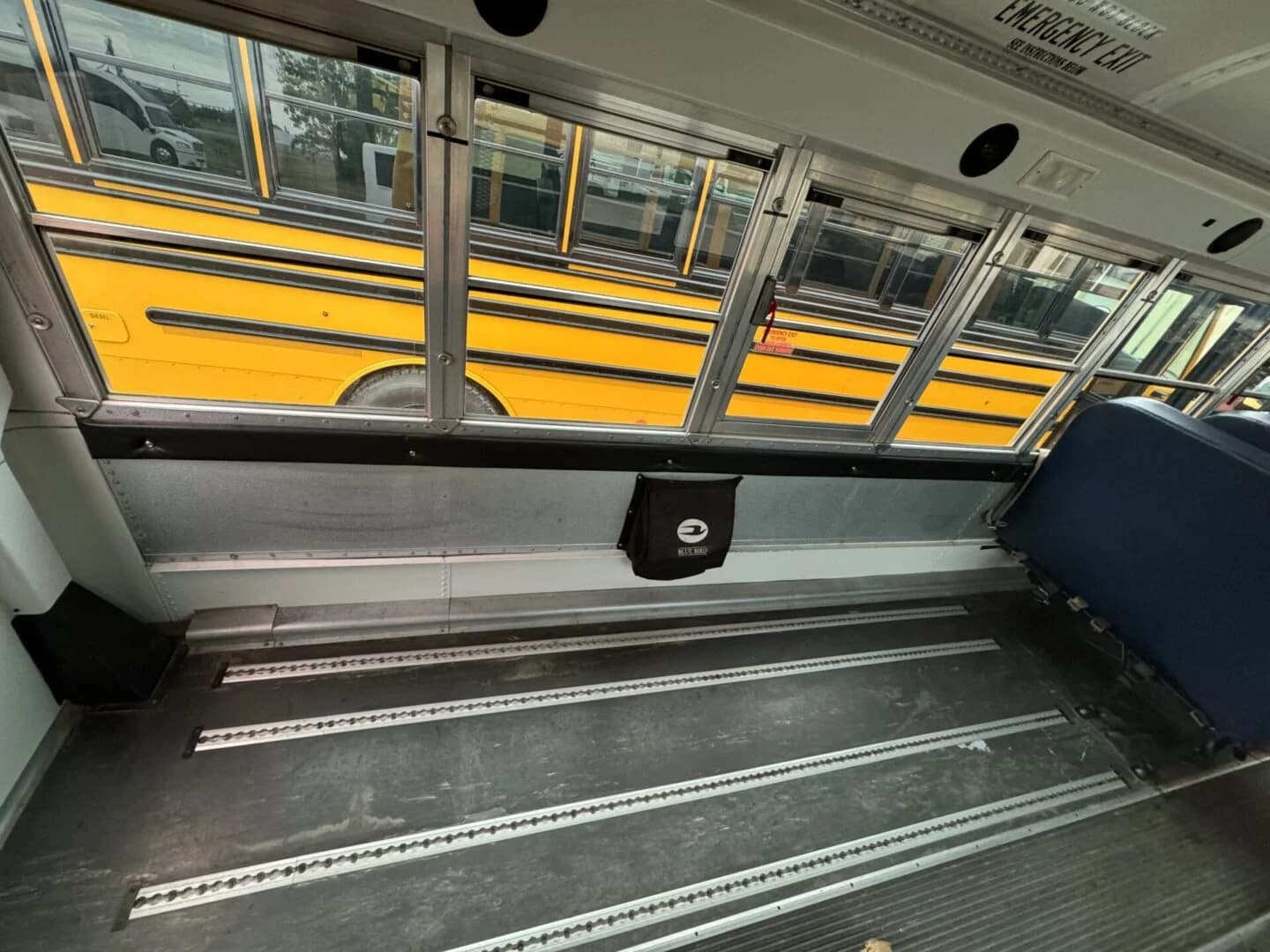2015 Blue Bird Vision School Bus - Image 7