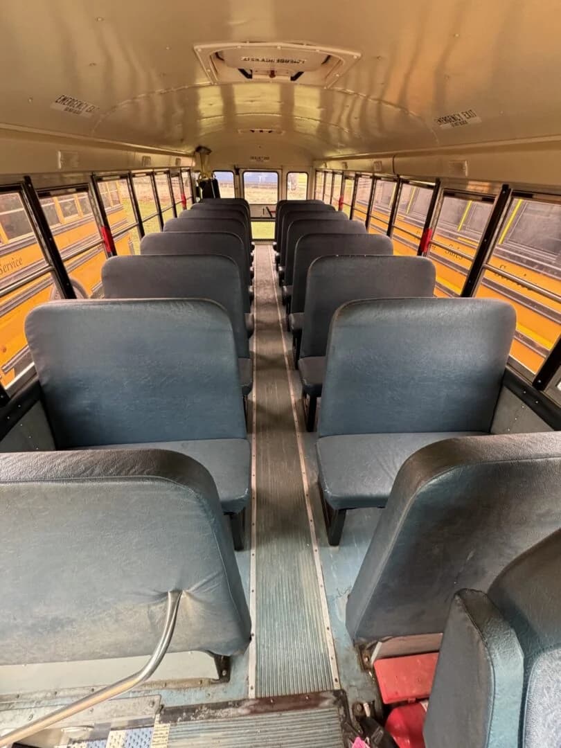 2015 International School Bus - Image 3