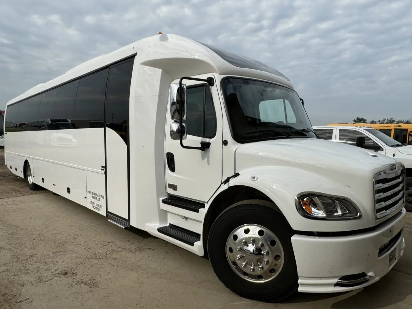 2025 Executive Coach - 5 UNITS IN STOCK - Image 7