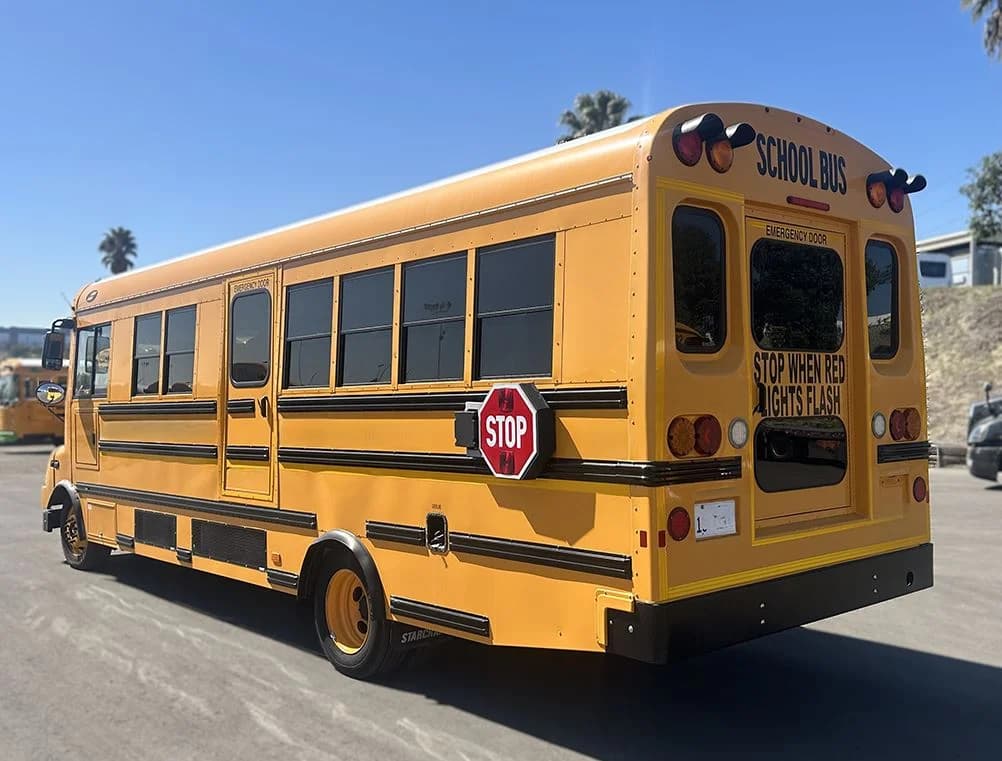 2014 Starcraft Quest XL School Bus - Image 6