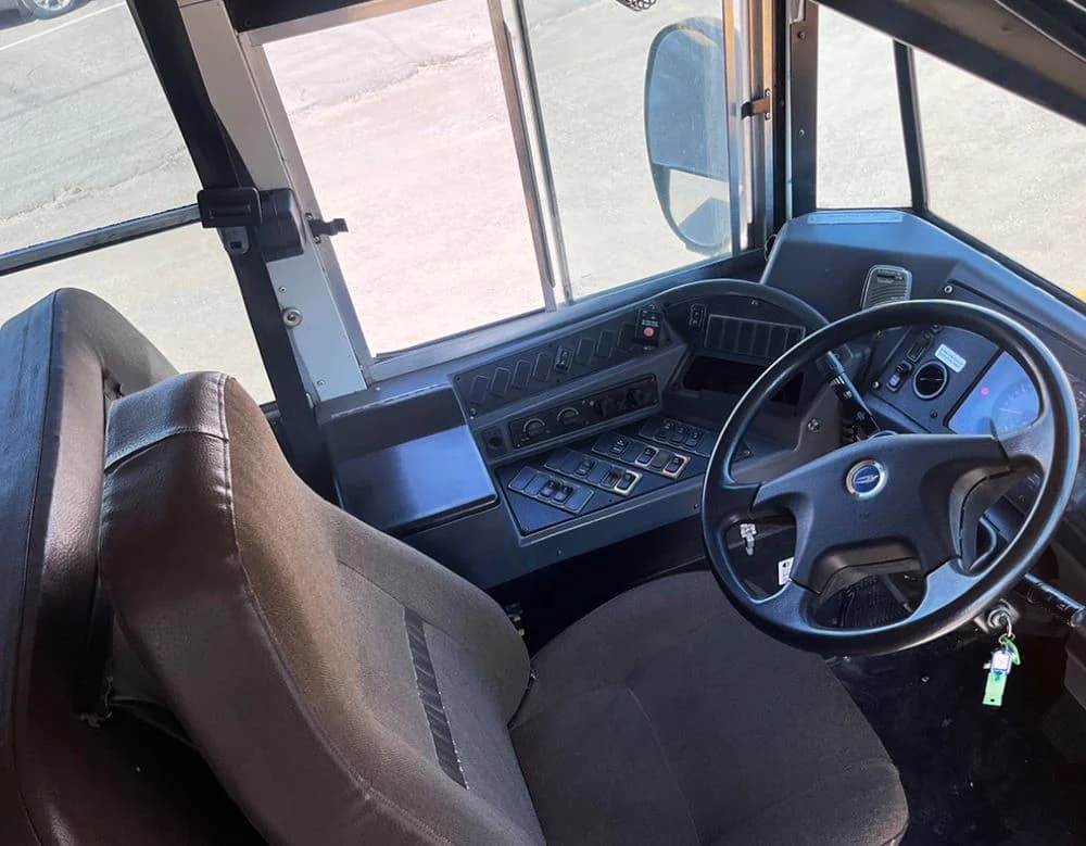 2006 Blue Bird All American School Bus - Image 7