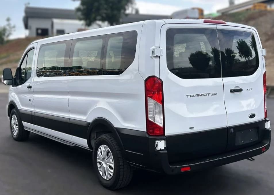 2021 Ford Transit Passenger Van - Image 6