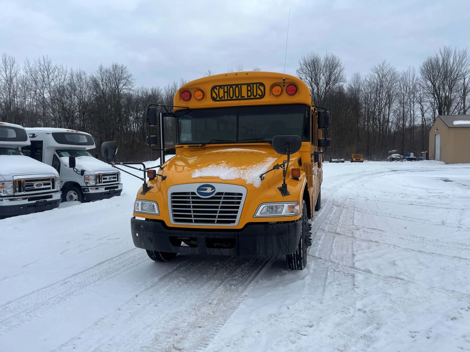 2020 Blue Bird Vision School Bus - Image 1