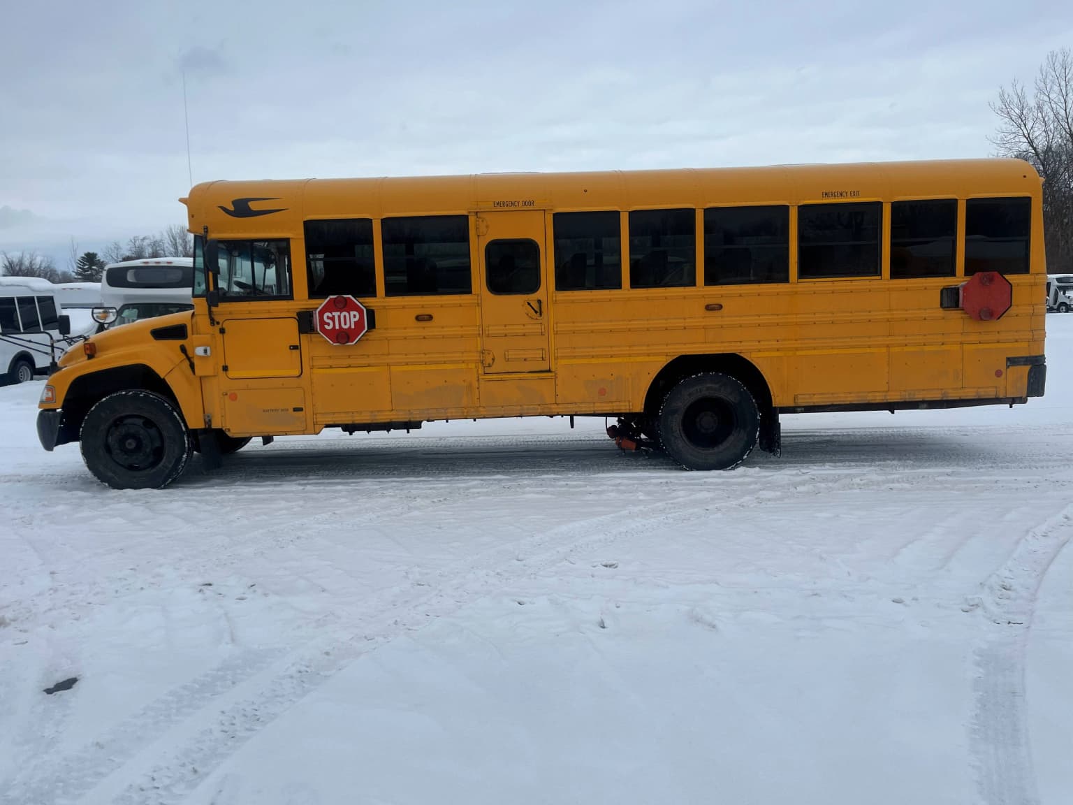 2020 Blue Bird Vision School Bus - Image 3