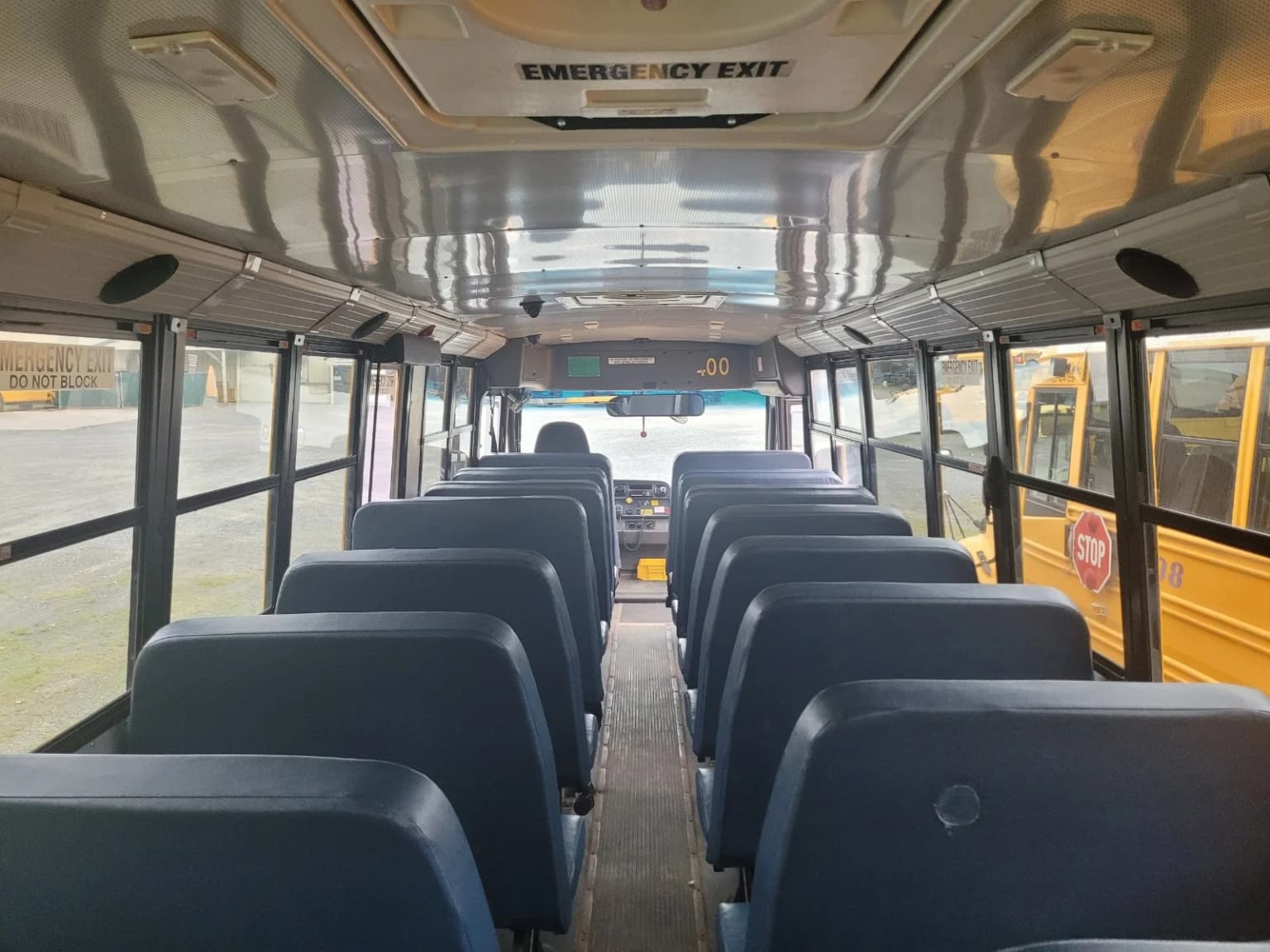 2018 Freightliner Thomas C2 School Bus - Image 9