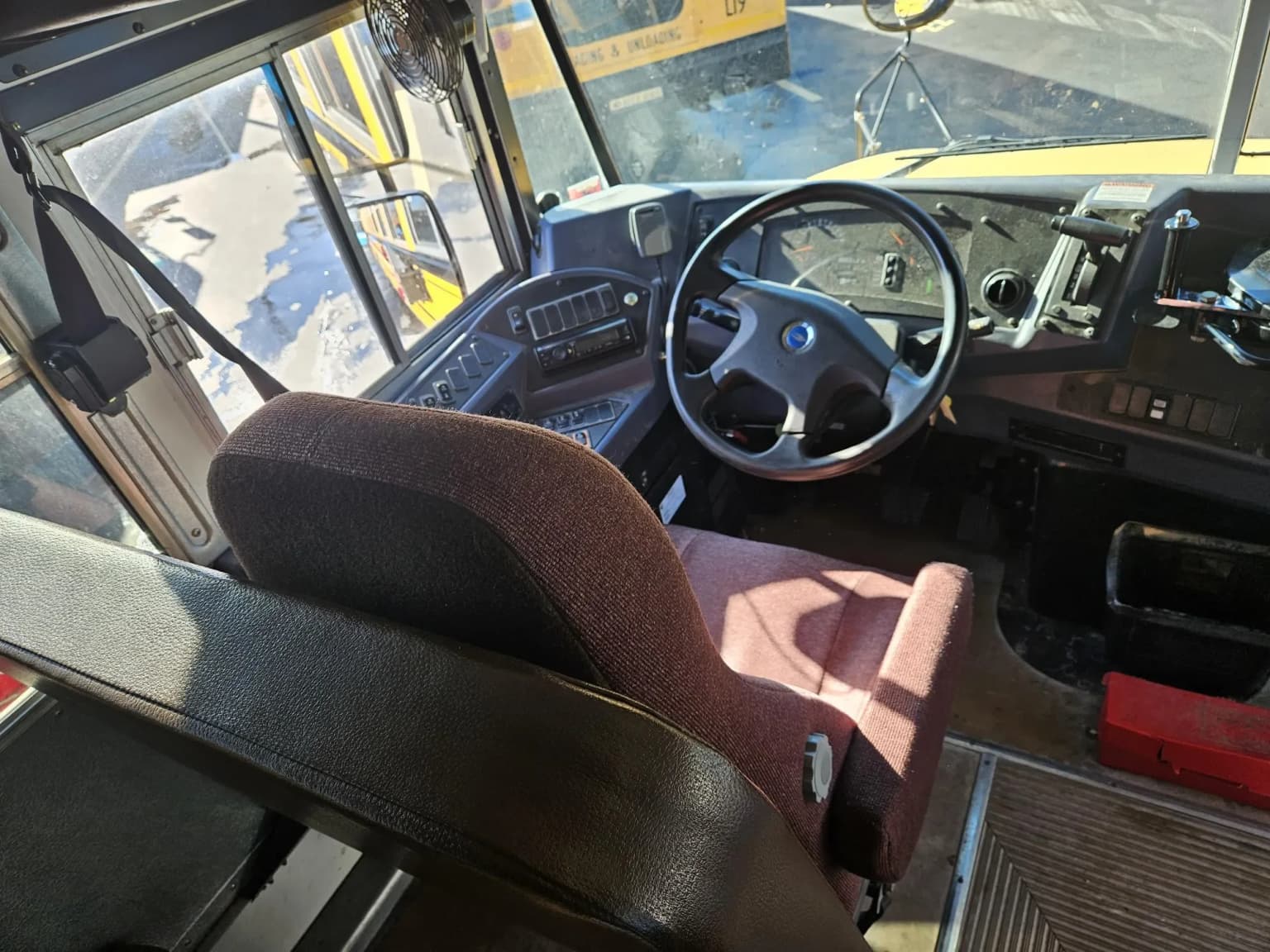 2019 Blue Bird Vision School Bus - Image 5