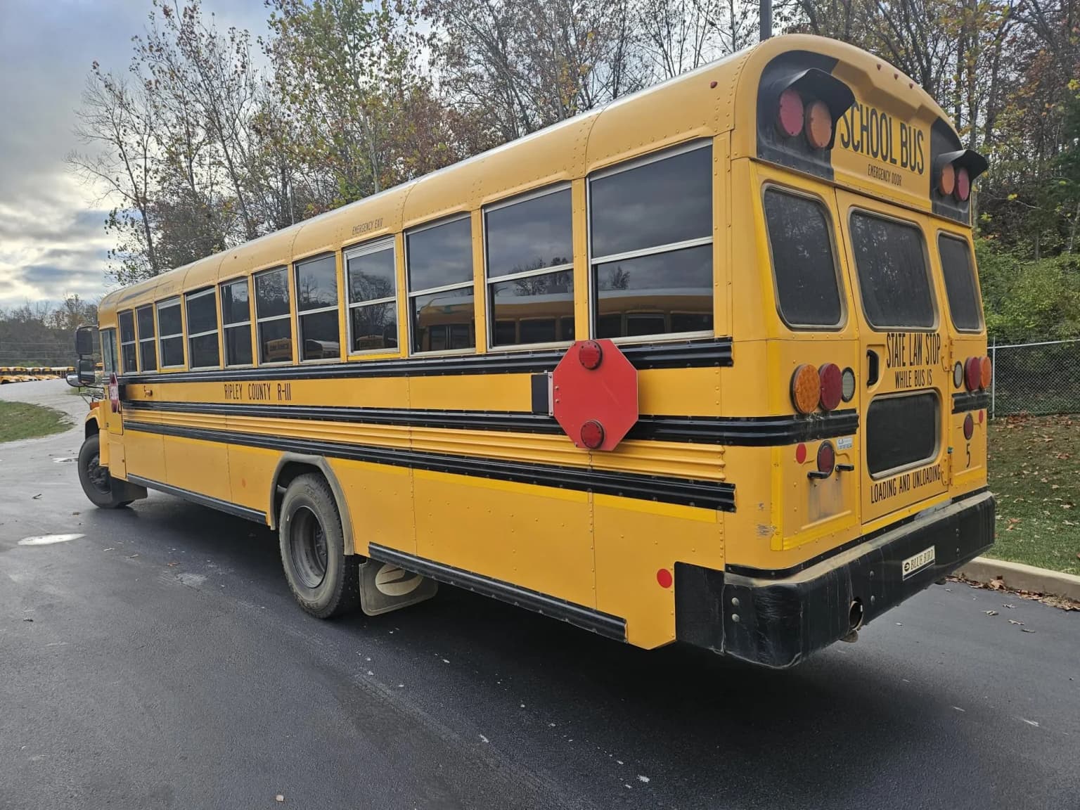 2017 Blue Bird Vision School Bus - Image 2