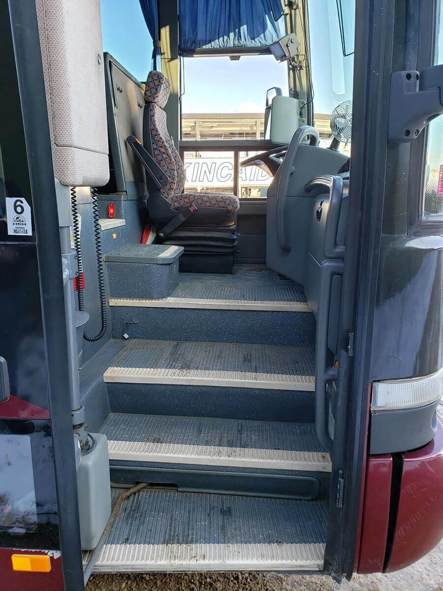 2005 VanHool T2145 Coach Bus - Image 6