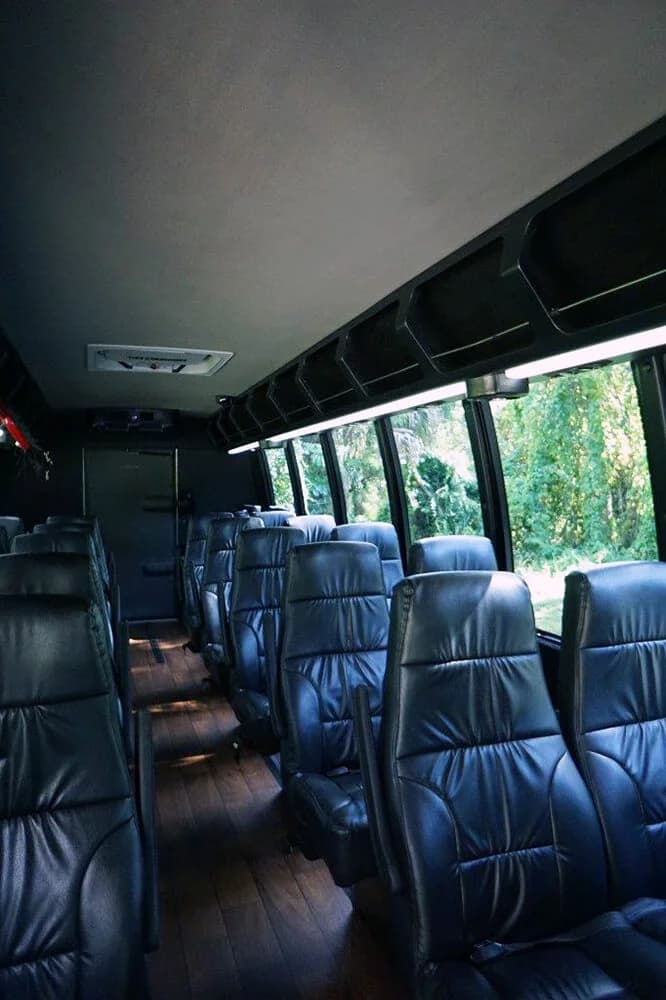 2015 Krystal K30 Mid Size Bus - Image 6