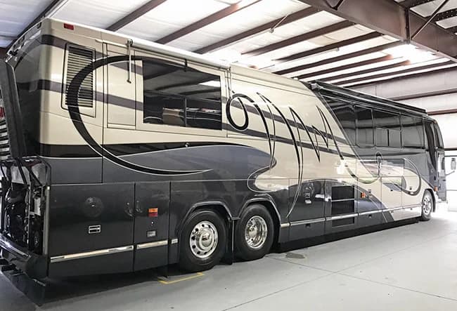 2000 Prevost H345 Motorcoach Conversion - Image 2