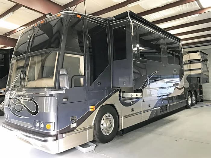 2000 Prevost H345 Motorcoach Conversion - Image 1