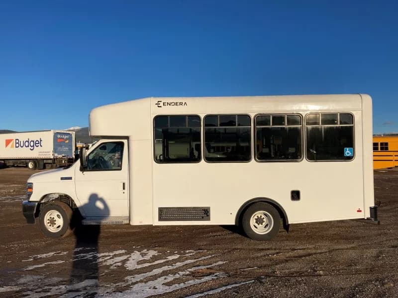 2024 Ford F350 Endera Shuttle Bus - Image 3
