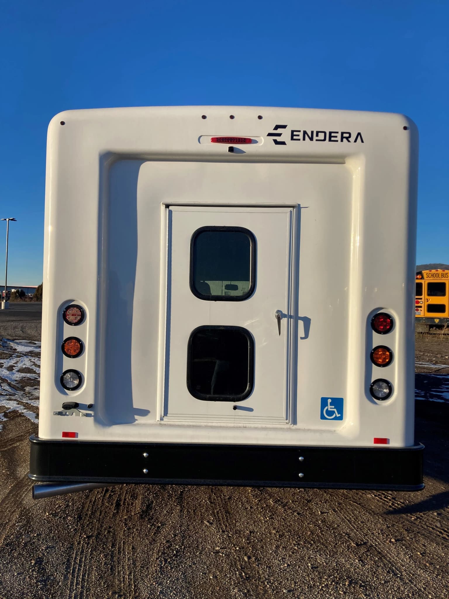 2024 Ford F350 Endera Shuttle Bus - Image 4
