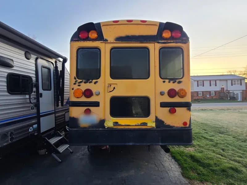 2007 IC Navistar 3000 School Bus - Image 4