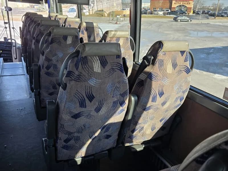 2011 ABC Bus Vanhool Motor Coaches - Image 8