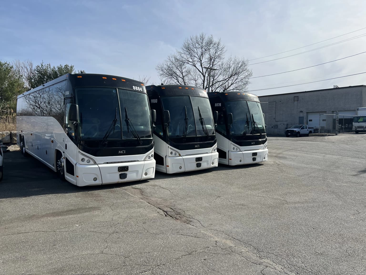 Group of 3 2018 MCI J4500 Motor Coaches - Image 1
