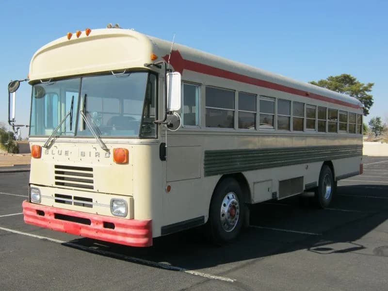 1990 Blue Bird TC2000 Activity Bus - Image 1