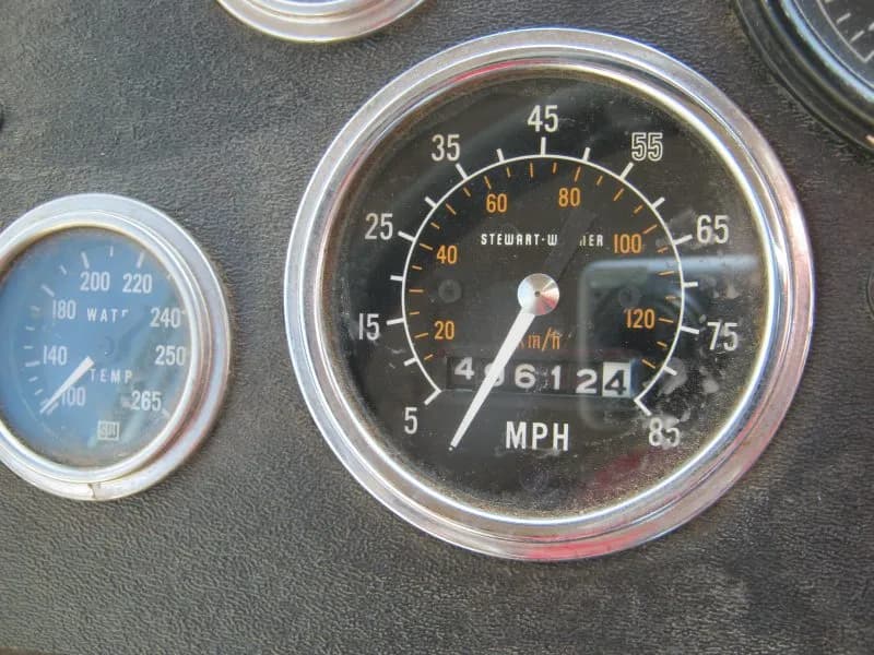 1990 Blue Bird TC2000 Activity Bus - Image 13