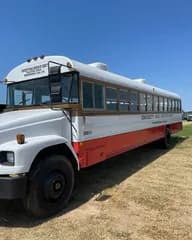 2002 Freightliner Bus bus