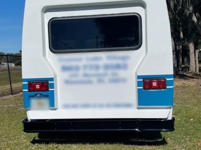 1999 Chevrolet G3500 Express Shuttle Bus - Image 2