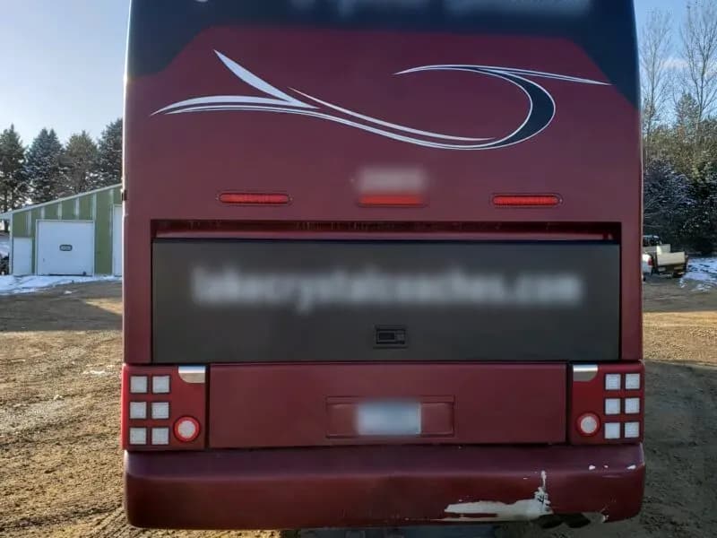 2005 Van Hool T2145 Motor Coaches - Image 3