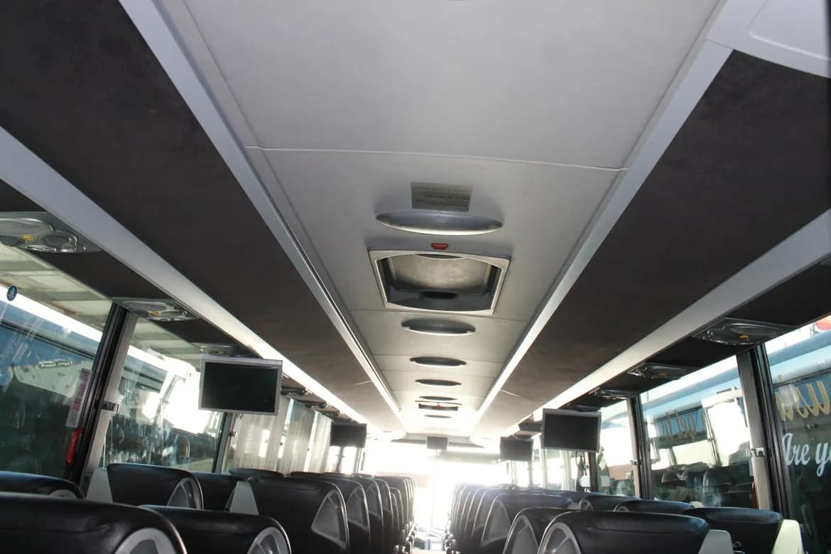 2013 Setra Coach Bus - Image 14