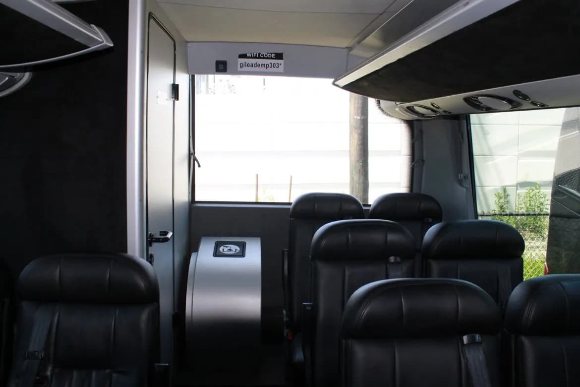 2011 Setra S 417 Coach Bus - Image 17