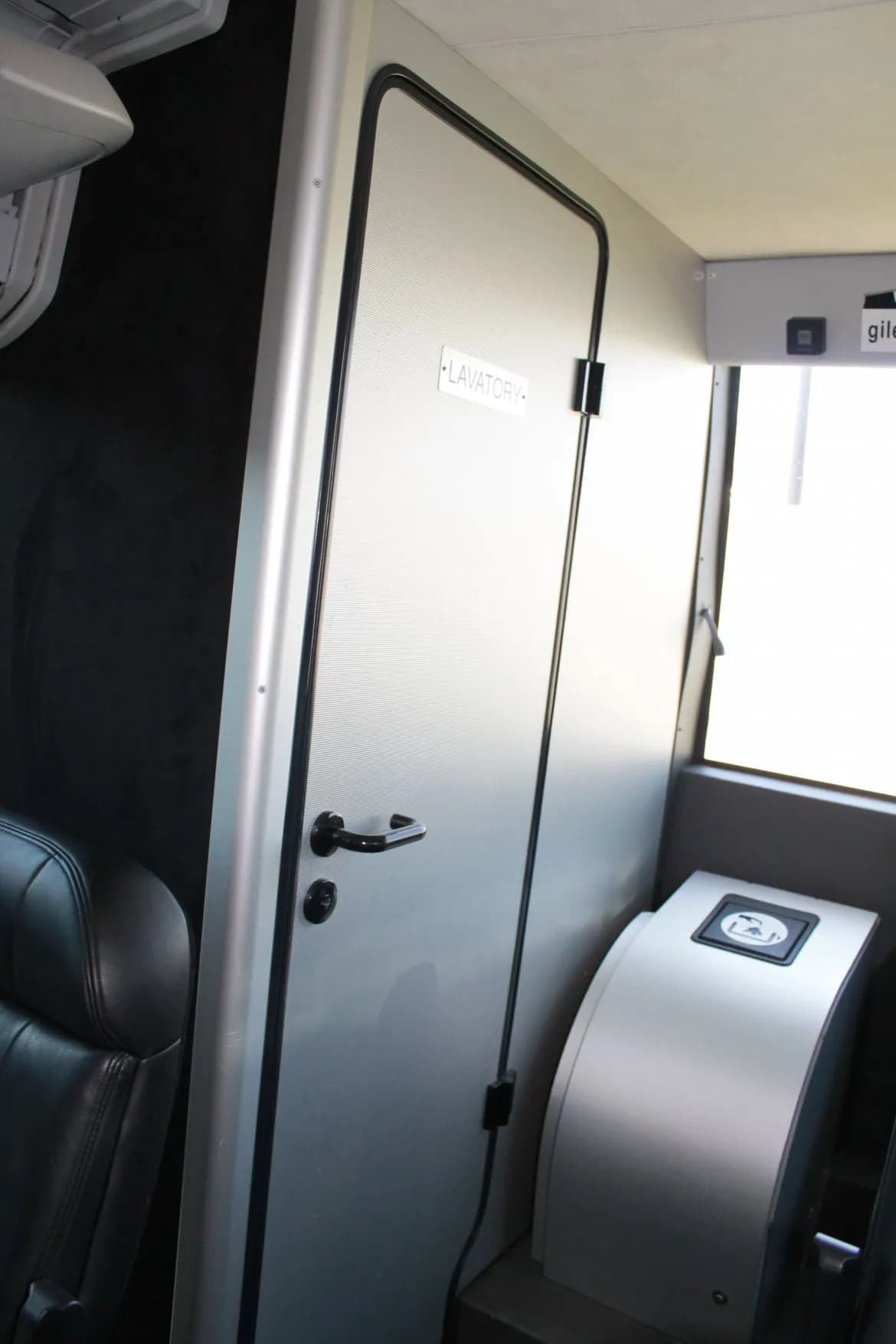 2011 Setra S 417 Coach Bus - Image 18