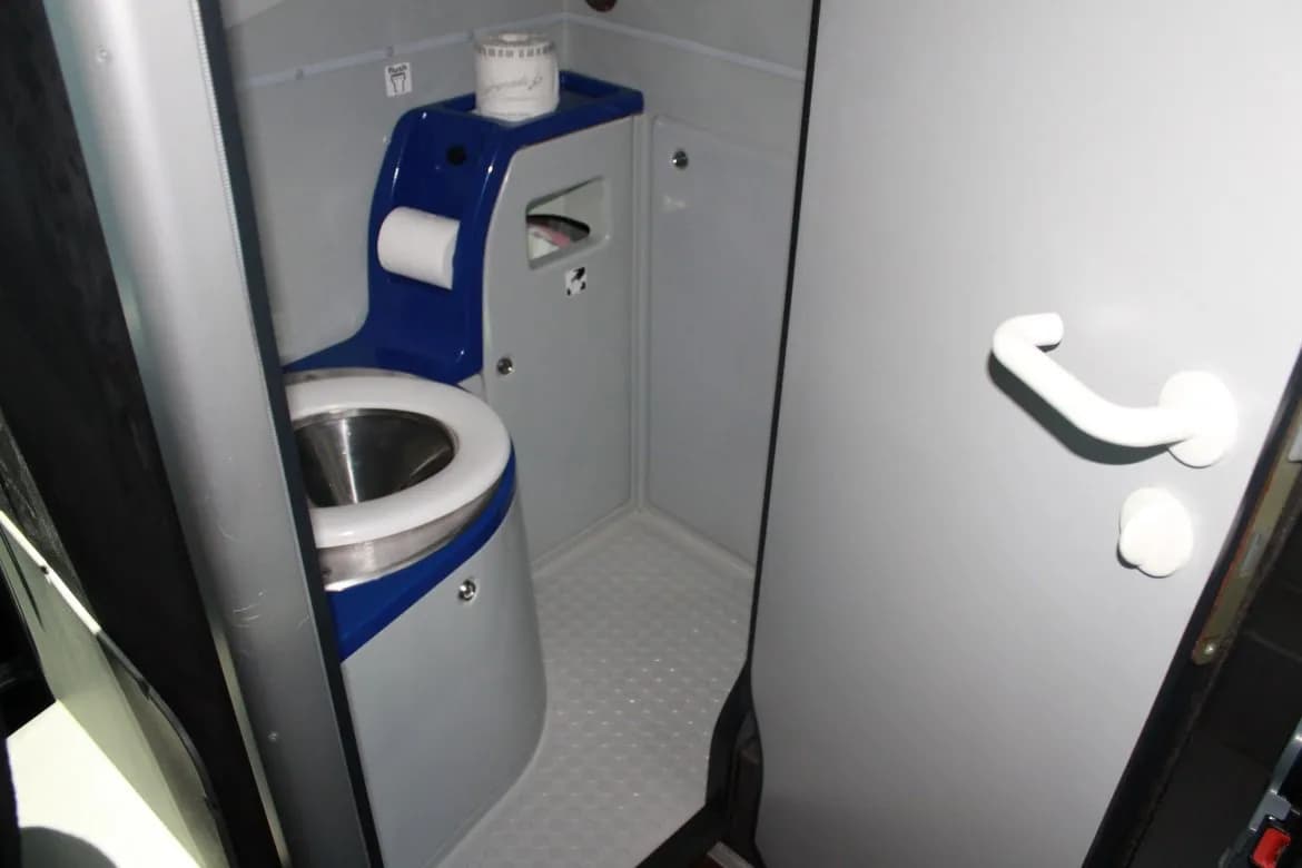 2011 Setra S 417 Coach Bus - Image 19