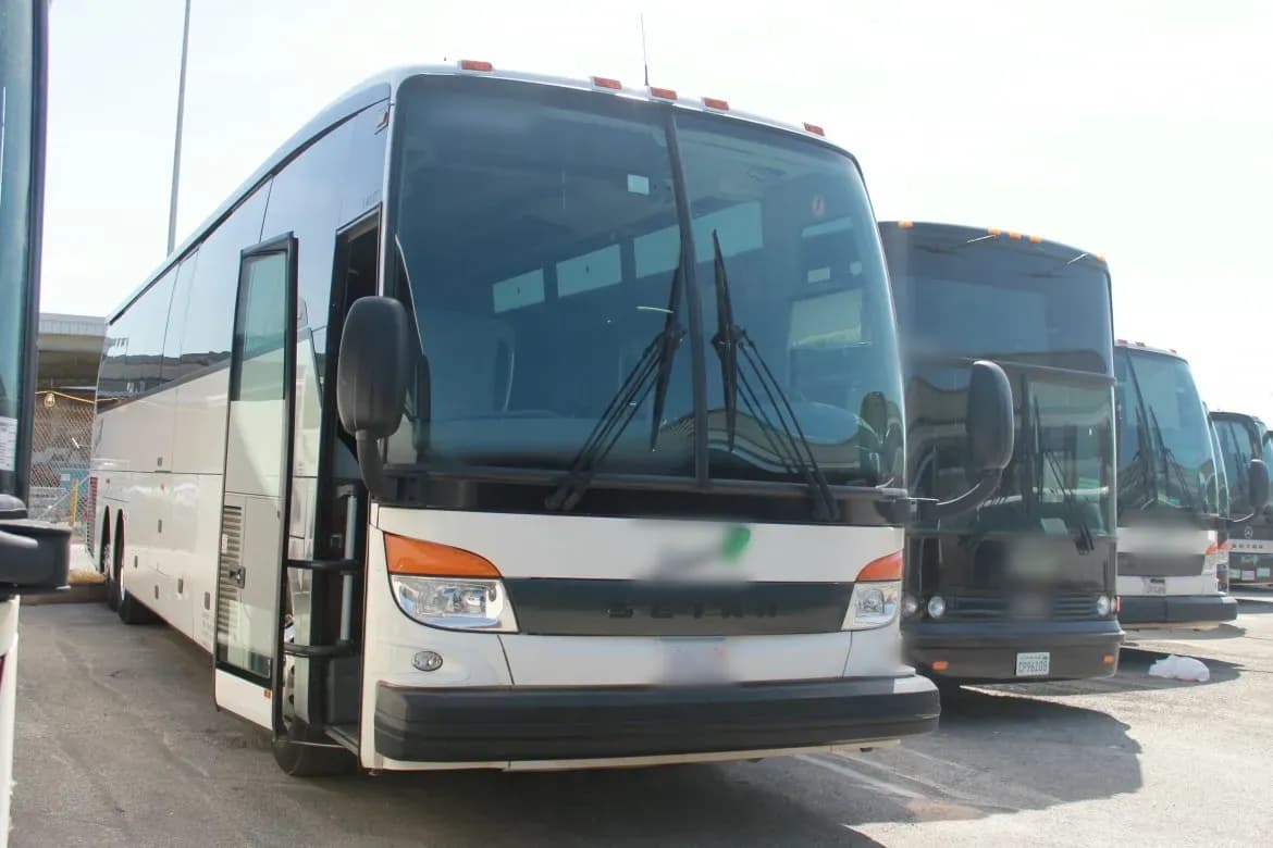 2013 Mercedes Benz Setra Coach Bus - Image 1