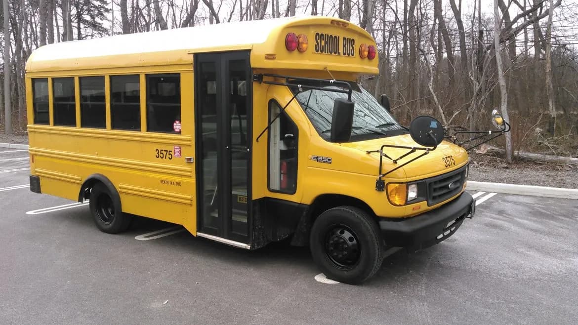 2006 Ford E-450 School Bus - Image 6