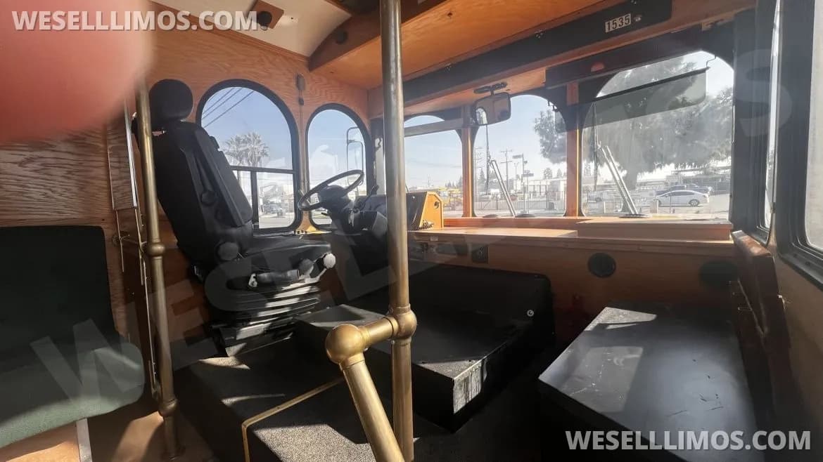 2014 Ford F53 Trolley - Image 3