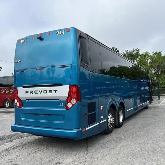 2020 Prevost H3-45 Coach - Image 7