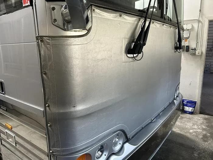 2005 Prevost XL2 Entertainer Coach - Image 67
