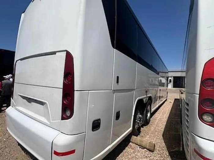 2014 Mci J4500 ADA Coach - Image 7