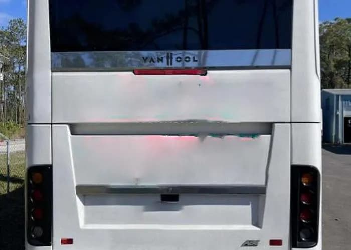 2018 Van hool CX45 Coach - Image 2