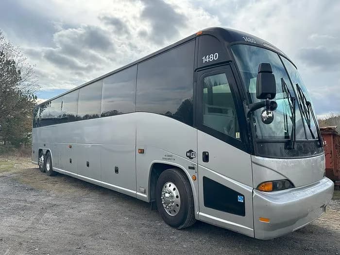 2009 Mci J4500 Coach - Image 16