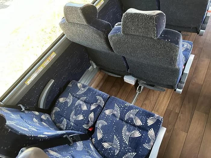 2016 Mci J4500 ADA Coach - Image 7