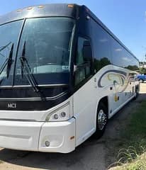 2016 Motor Coach Industries J4500 ADA bus