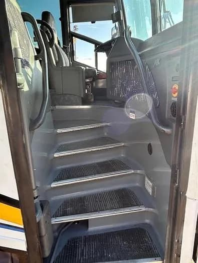 2013 Van hool C2045 Coach - Image 5