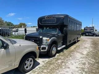2016 Ford F550 bus