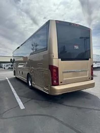 2017 Van hool CX35 Mini Coach - Image 3