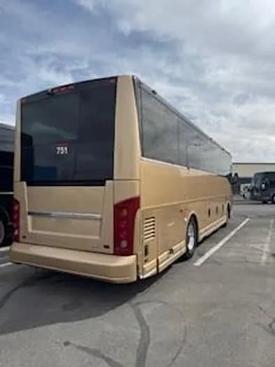 2017 Van hool CX35 Mini Coach - Image 6