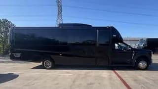 2023 Grech Motors GM-33 bus