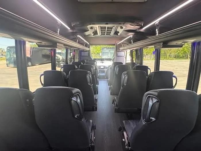 2023 Grech GM-33 Shuttle Bus - Image 4