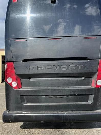 2016 Prevost H3-45 Coach - Image 1